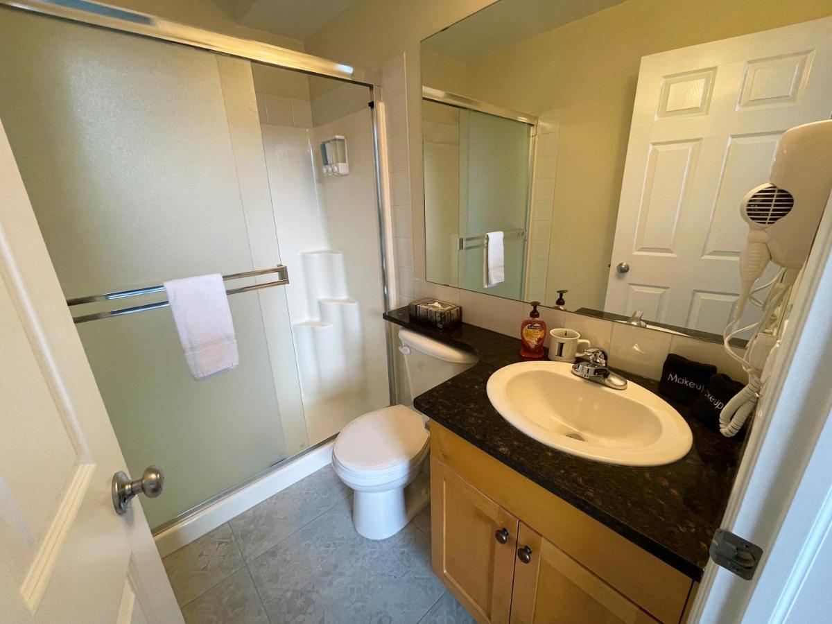 Renovated Chalet At Mystic Springs, Mountain Views, Pets Welcome! Canmore Exterior photo