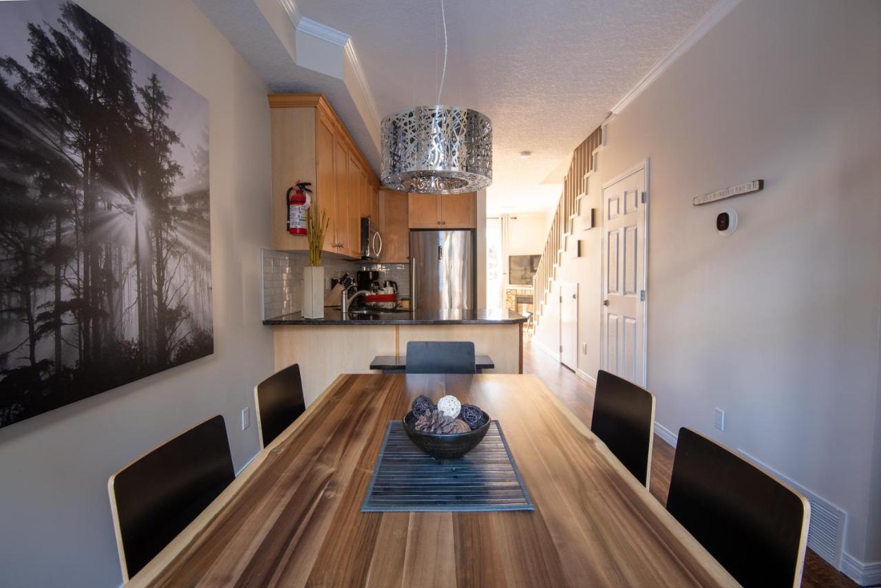 Renovated Chalet At Mystic Springs, Mountain Views, Pets Welcome! Canmore Exterior photo